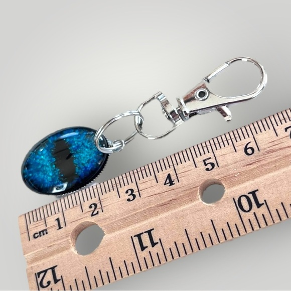 𝑯𝒂𝒏𝒅𝒎𝒂𝒅𝒆 Blue Dragon Eye Keychain w/Gift Bag - Picture 7 of 14